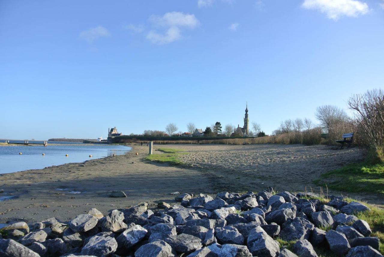 B&B Veers Buuten Veere Bagian luar foto